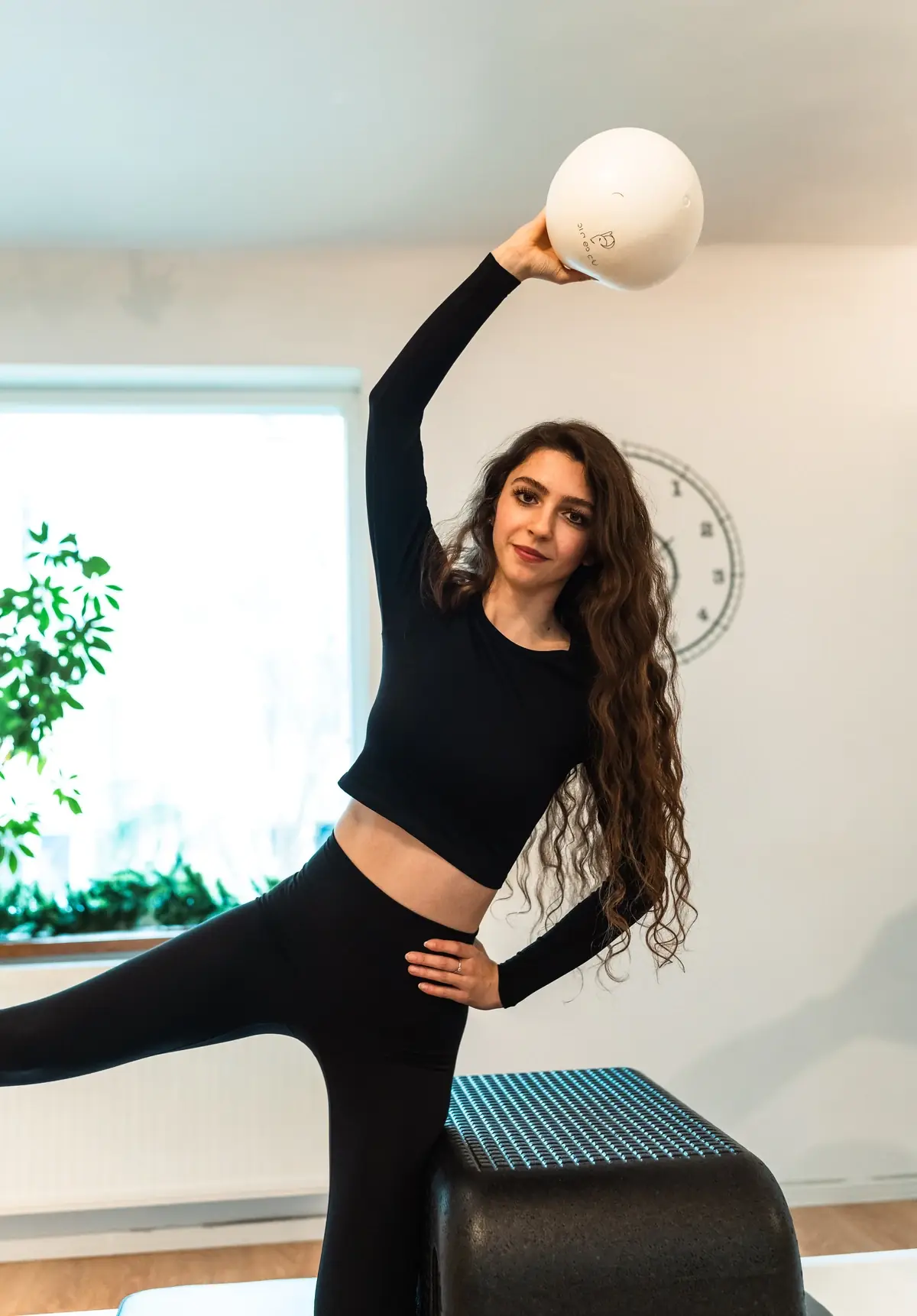 Portret instructor Mihaela